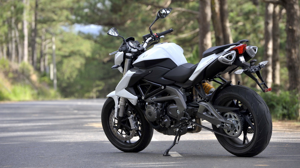 Tối nay, Benelli đưa toàn “hàng độc” về Việt Nam GT benelli bn600i 17.JPG