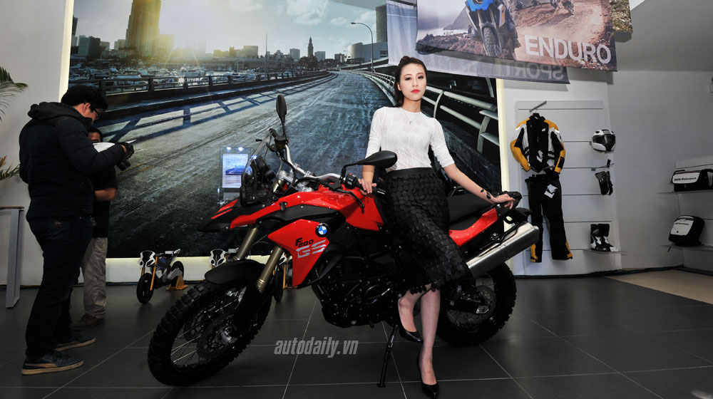 BMW đưa loạt môtô “khủng” về Việt Nam BMW-Motorrad-(2).jpg