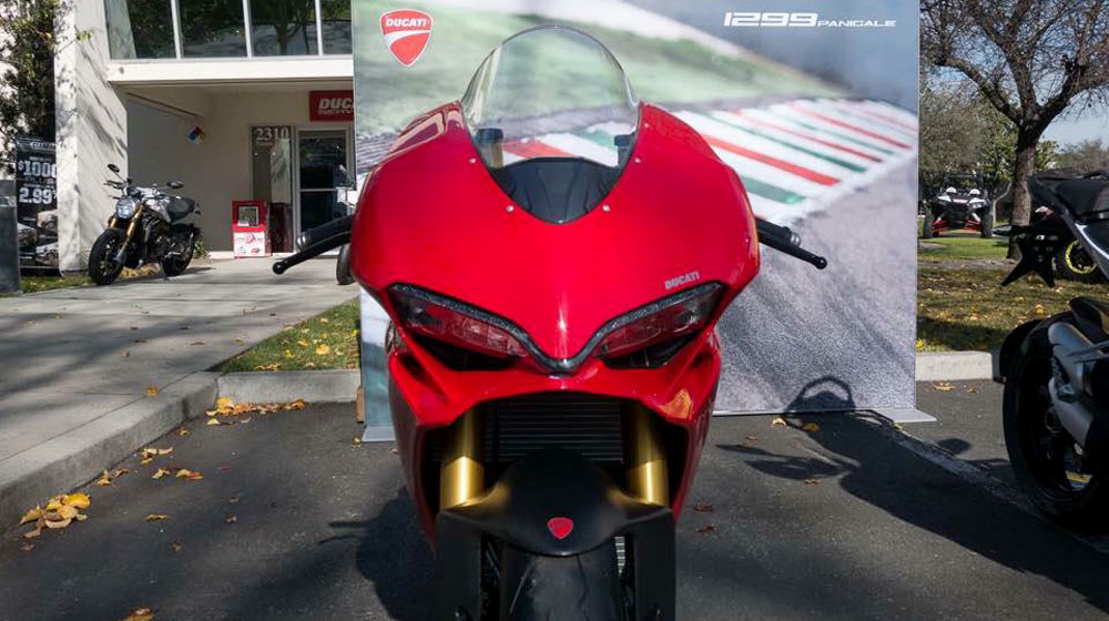 Ảnh thực tế siêu mô-tô Ducati 1299 Panigale mới ra mắt ducati 1299.jpg