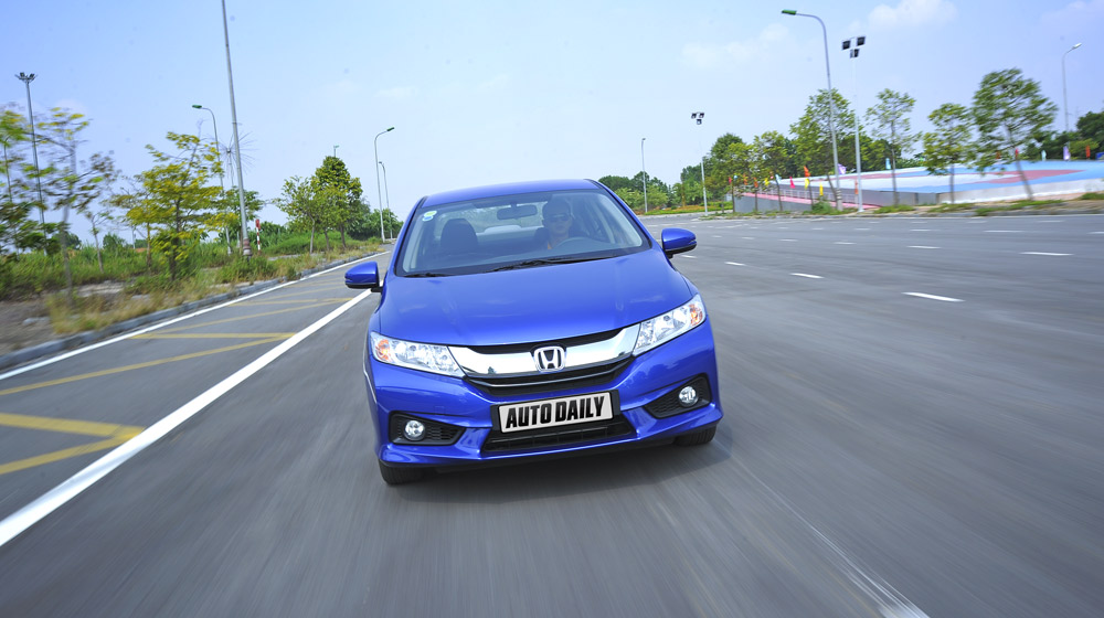 Honda Việt Nam tri ân khách hàng sau 1 năm thành công honda-city-2014 (29).jpg