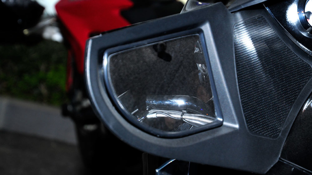 Cận cảnh “phi thuyền trên cạn” Victory Vision Tour tại Hà Nội victoey vision tour (10).jpg