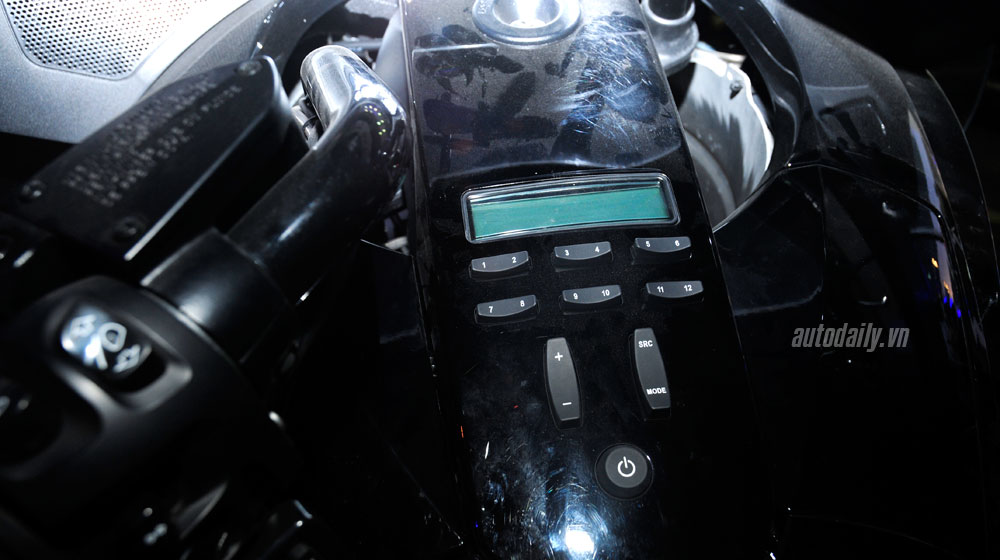 Cận cảnh “phi thuyền trên cạn” Victory Vision Tour tại Hà Nội victoey vision tour (7).jpg