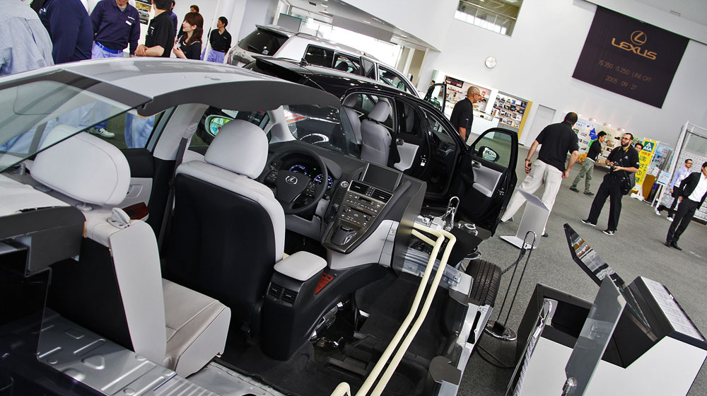 Những “công trình” LEXUS - Từ Tokyo tới Hà Nội Toyota-Kyushu-(3).jpg