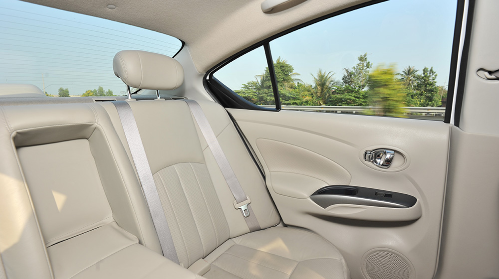 Nissan Sunny “trải” nắng phương Nam DSC_1560.jpg