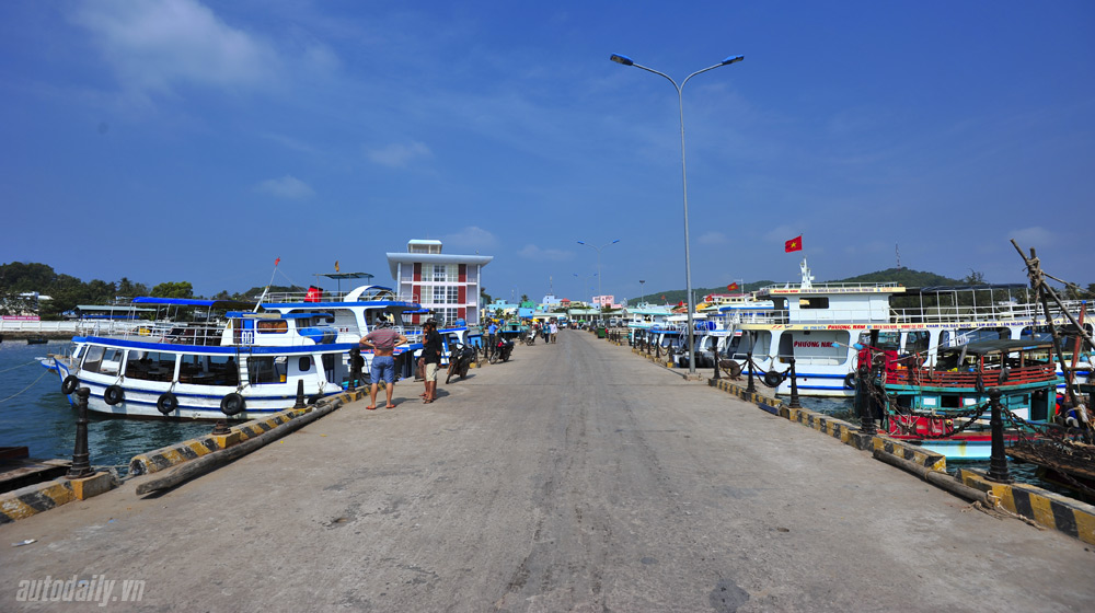 Nissan Sunny khám phá “đảo ngọc” Phú Quốc Nissan Sunny 2 (30) - Copy.jpg