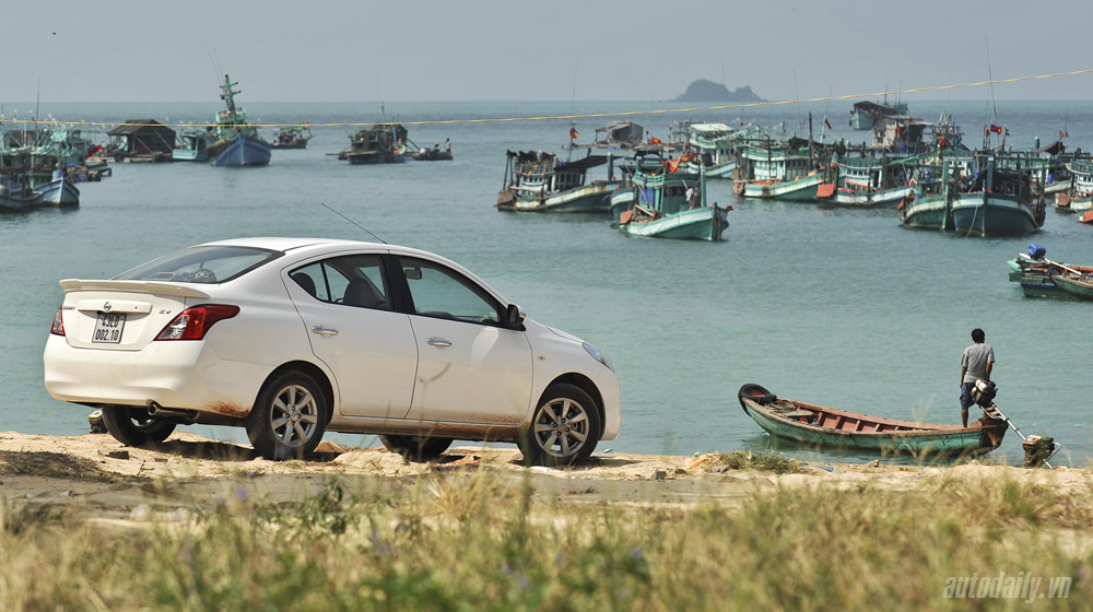 Cầm lái Nissan Sunny qua hành trình 1.000km Nissan Sunny (57).jpg