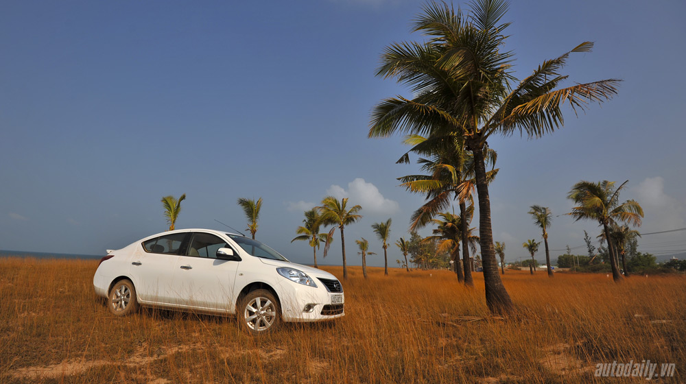 Cầm lái Nissan Sunny qua hành trình 1.000km Nissan Sunny 2 (23).jpg