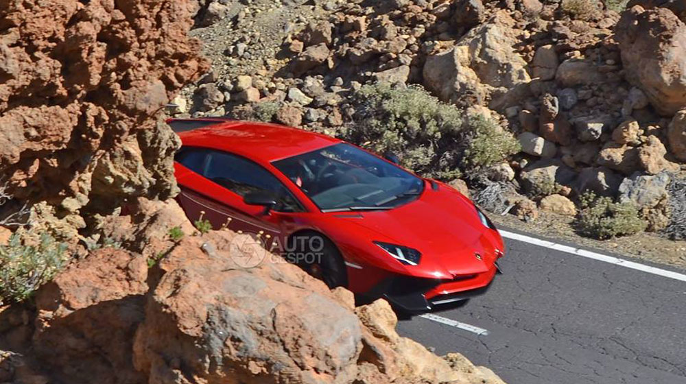 Ảnh thực tế Lamborghini Aventador Super Veloce sắp ra mắt 10426319_607083926058384_1180713901716356694_n.jpg