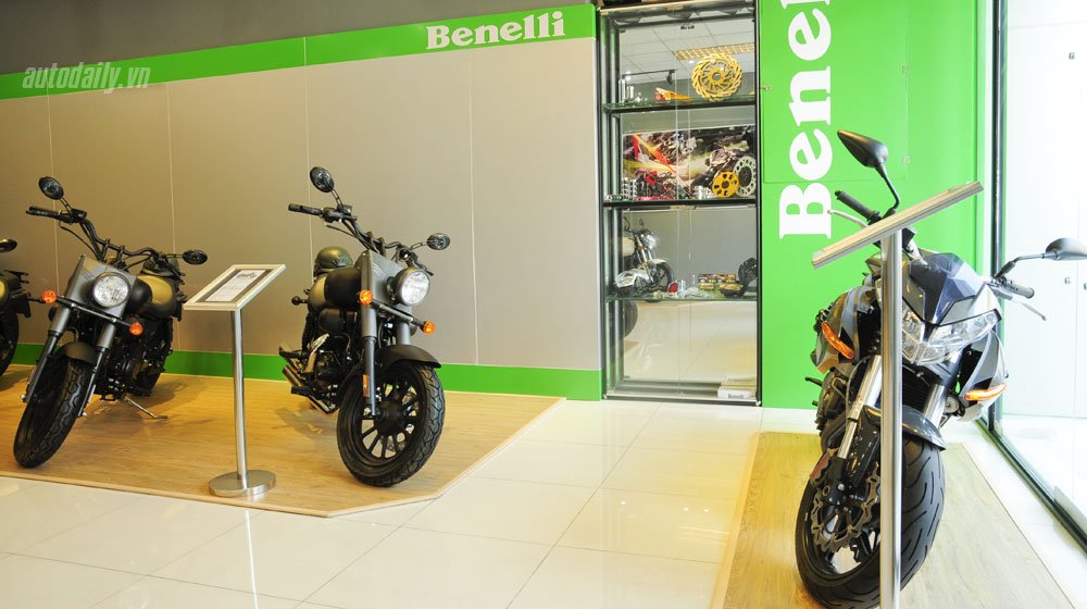 Sài Gòn: Mua môtô Benelli chính hãng ở đâu? Benelli-Store-(2).jpg