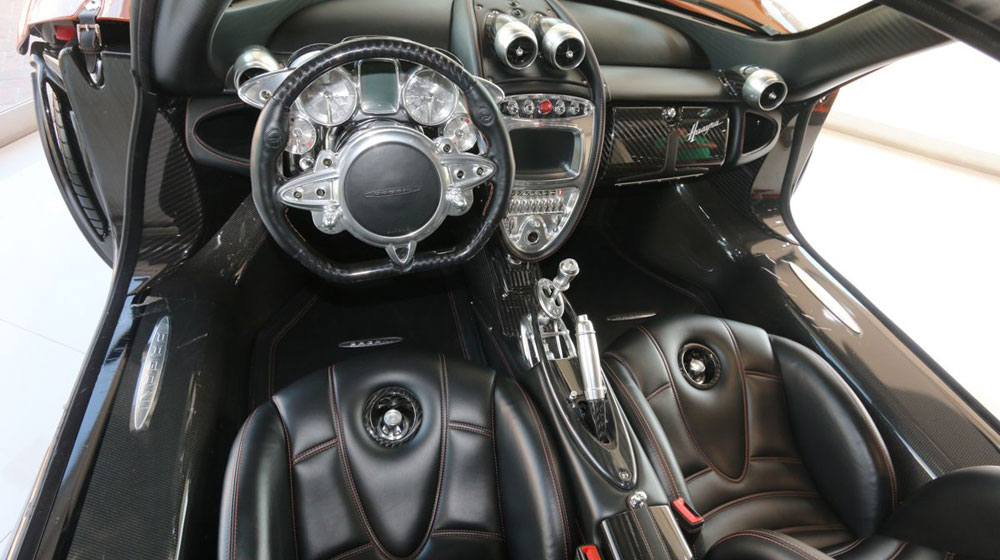 Siêu xe Bugatti Veyron Super Sport và Pagani Huayra bị rao bán tại Dubai pagani-huayra-for-sale-10.jpg