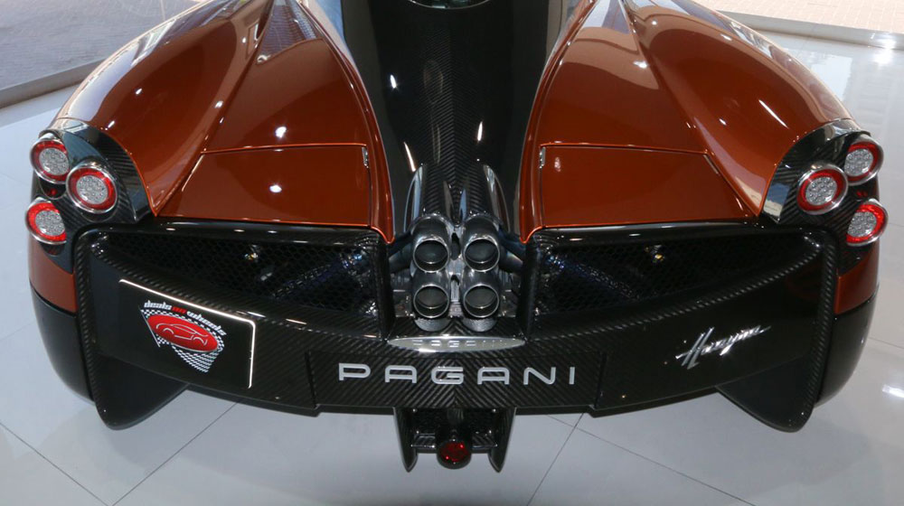 Siêu xe Bugatti Veyron Super Sport và Pagani Huayra bị rao bán tại Dubai pagani-huayra-for-sale-5.jpg