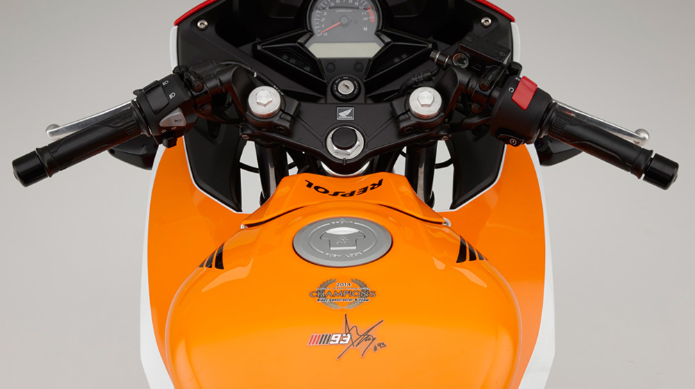 Honda CBR250R phiên bản nhà vô địch trình làng HondaCBR250RChampionEdition-2.jpg