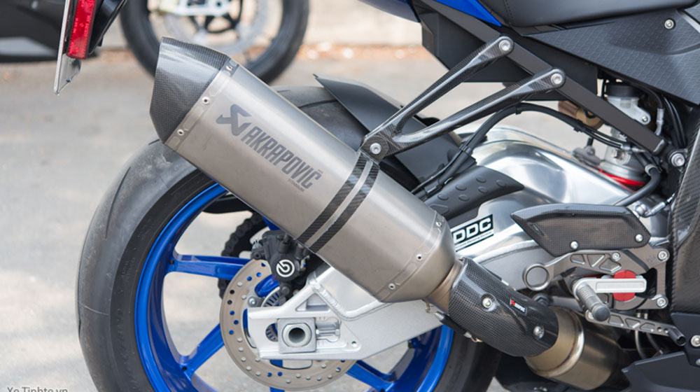 Chi tiết “cá mập trên cạn” BMW HP4 2014 duy nhất tại Việt Nam bmw hp4 2014 (23).jpg