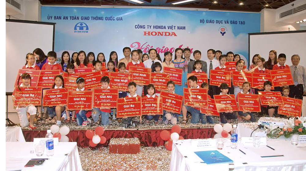 Honda Việt Nam phát động cuộc thi “An toàn giao thông cho nụ cười trẻ thơ” unnamed copy copy.jpg