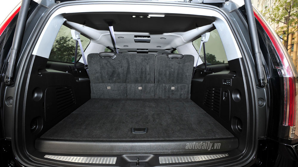 Chi tiết “khủng long Mỹ” Cadillac Escalade ESV 2015 tại Hà Nội cadillac ESV (21).jpg