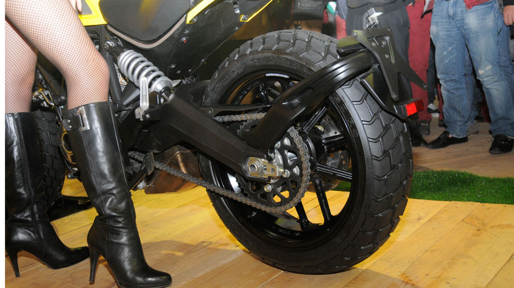 Chi tiết Ducati Scrambler 2015 vừa 