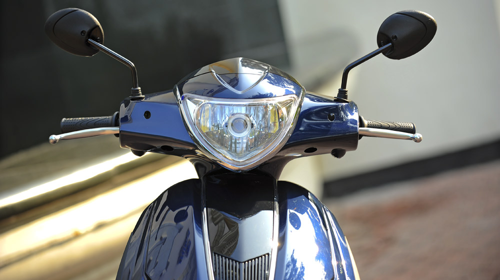 5 xe tay ga phù hợp nhất cho phái đẹp du xuân Piaggio Fly 2014 (23).jpg