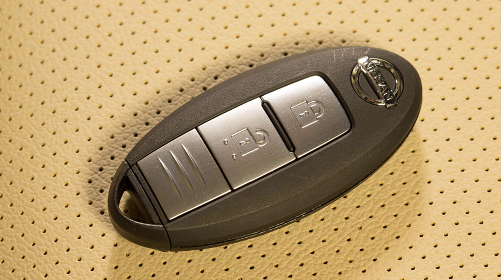 Tân binh NP300 Navara sắp tham chiến thị trường nissan-navara-2015 (2).jpg