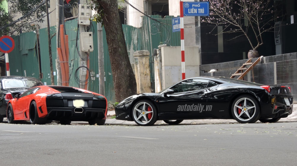 Đại gia bí ẩn trưng dàn siêu xe khủng đón năm mới tại Hà Nội dan sieu xe khun (11).jpg