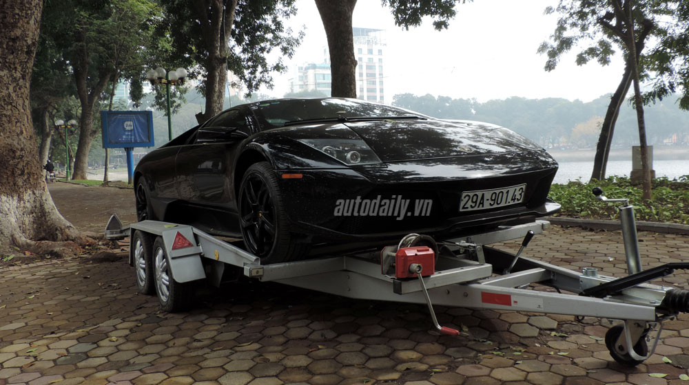 Đại gia bí ẩn trưng dàn siêu xe khủng đón năm mới tại Hà Nội dan sieu xe khun (6).jpg