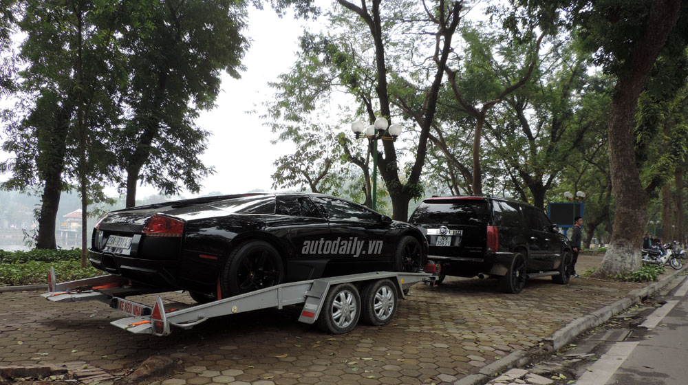 Đại gia bí ẩn trưng dàn siêu xe khủng đón năm mới tại Hà Nội dan sieu xe khun (7).jpg