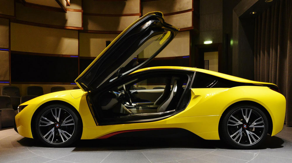 BMW i8 mang “bộ cánh vàng” bắt mắt Yellow-BMW-i8-2.jpg