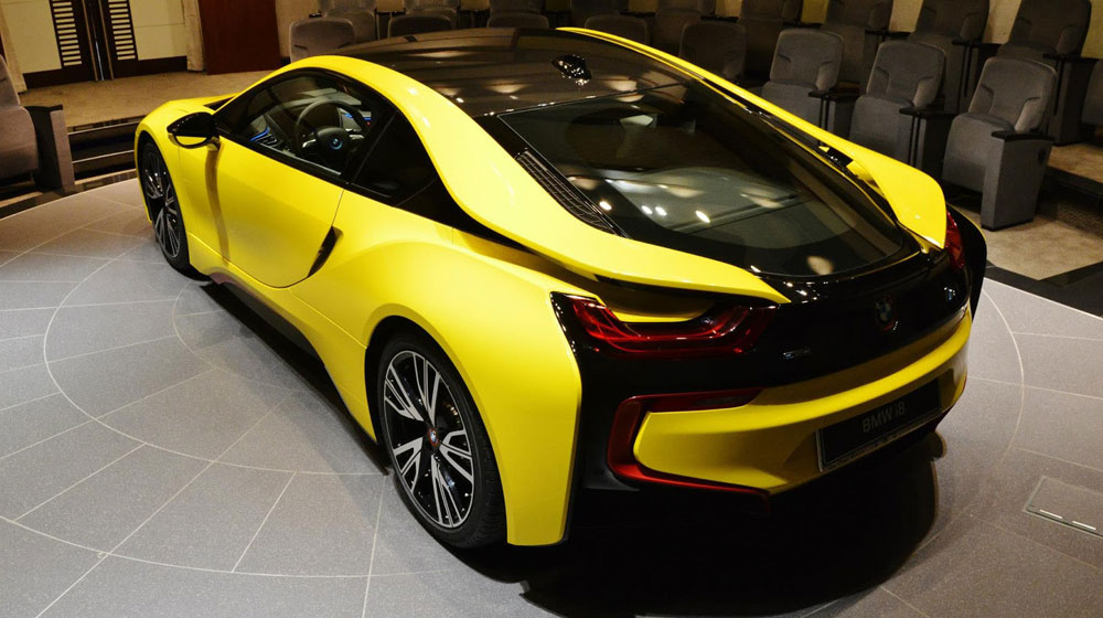BMW i8 mang “bộ cánh vàng” bắt mắt Yellow-BMW-i8-24.jpg