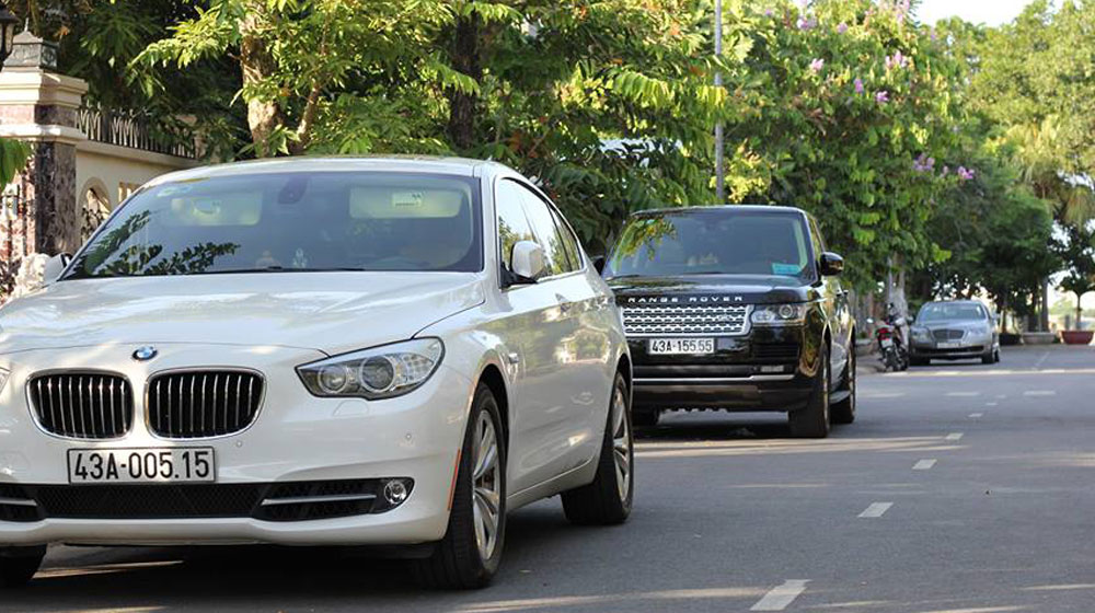 Thú vị xế sang Hải Phòng trùng biển xe siêu sang Hà Nội 10516695_709392919181488_5966933992006145769_n.jpg