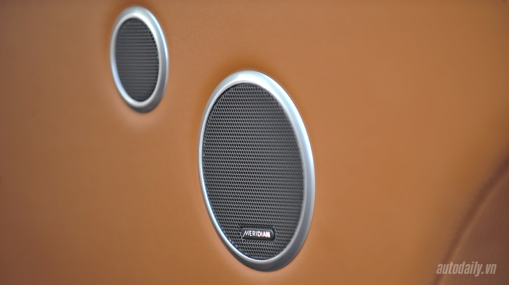 Hàng hiếm Range Rover Autobiography LWB Black Edition thứ 4 về Việt Nam RangeRover Auto Biography Black (17).jpg