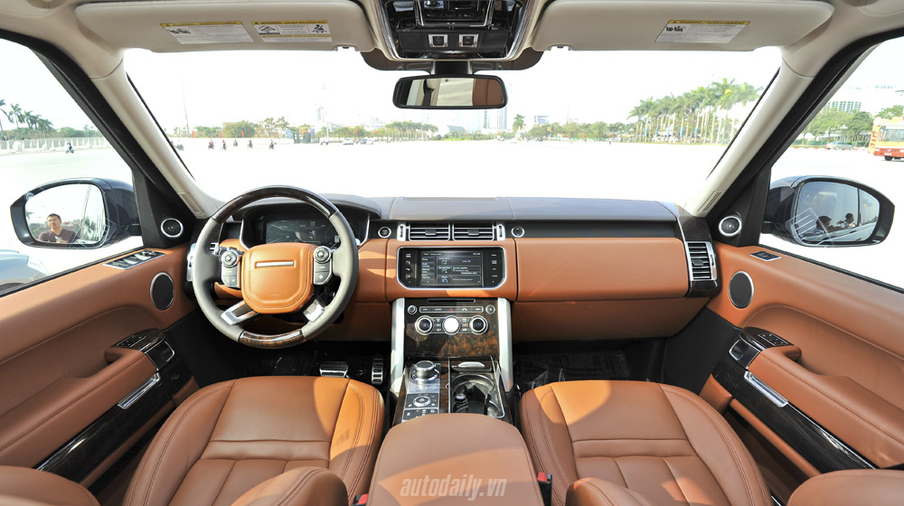 Hàng hiếm Range Rover Autobiography LWB Black Edition thứ 4 về Việt Nam RangeRover Auto Biography Black (27).jpg