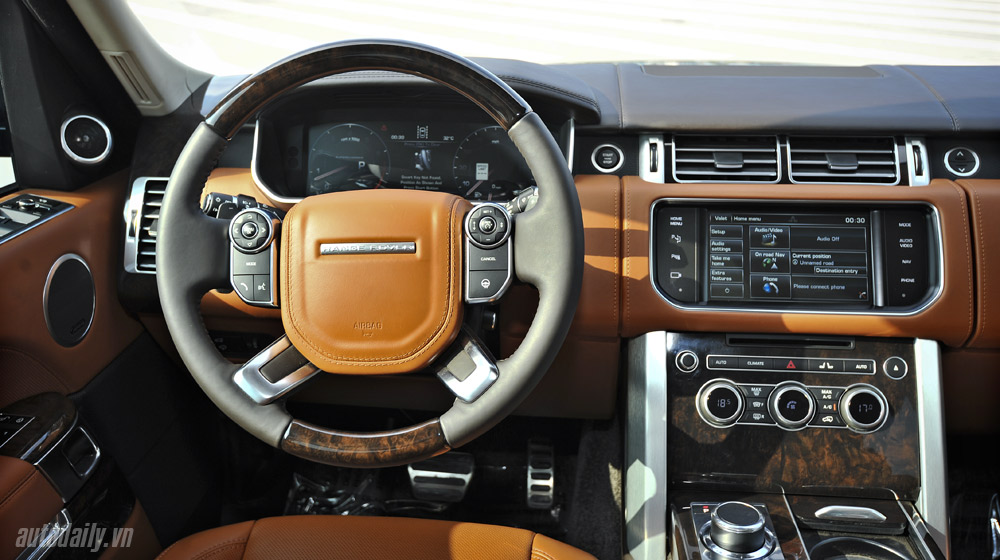 Hàng hiếm Range Rover Autobiography LWB Black Edition thứ 4 về Việt Nam RangeRover Auto Biography Black (28).jpg