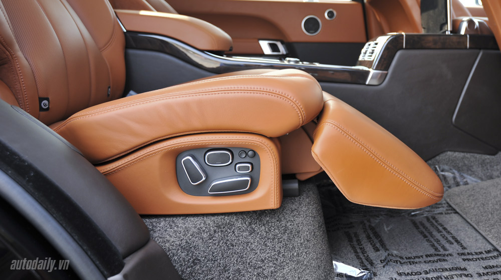 Hàng hiếm Range Rover Autobiography LWB Black Edition thứ 4 về Việt Nam RangeRover Auto Biography Black (32).jpg