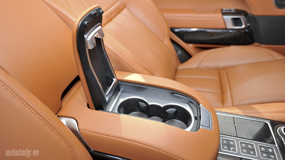 Hàng hiếm Range Rover Autobiography LWB Black Edition thứ 4 về Việt Nam RangeRover Auto Biography Black (35)-1.jpg