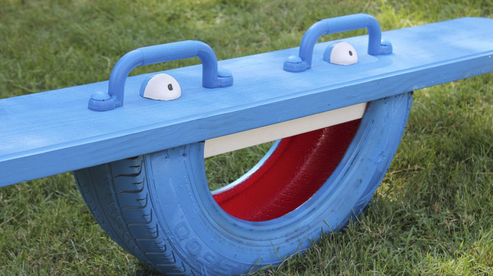 10 công dụng tuyệt vời từ lốp ôtô cũ tai-su-dung-lop-(11).jpg