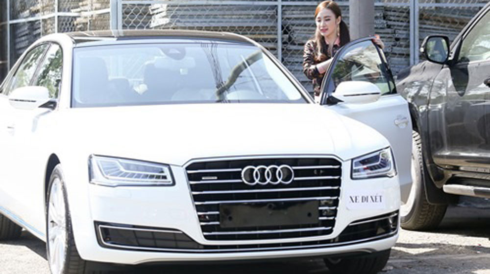 Những xe sang tiền tỷ của các 