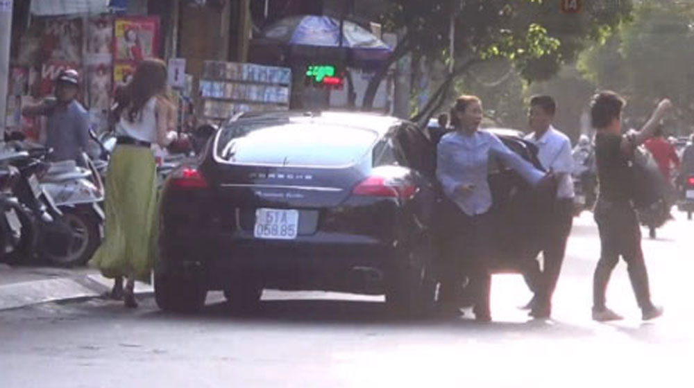 Những xe sang tiền tỷ của các 