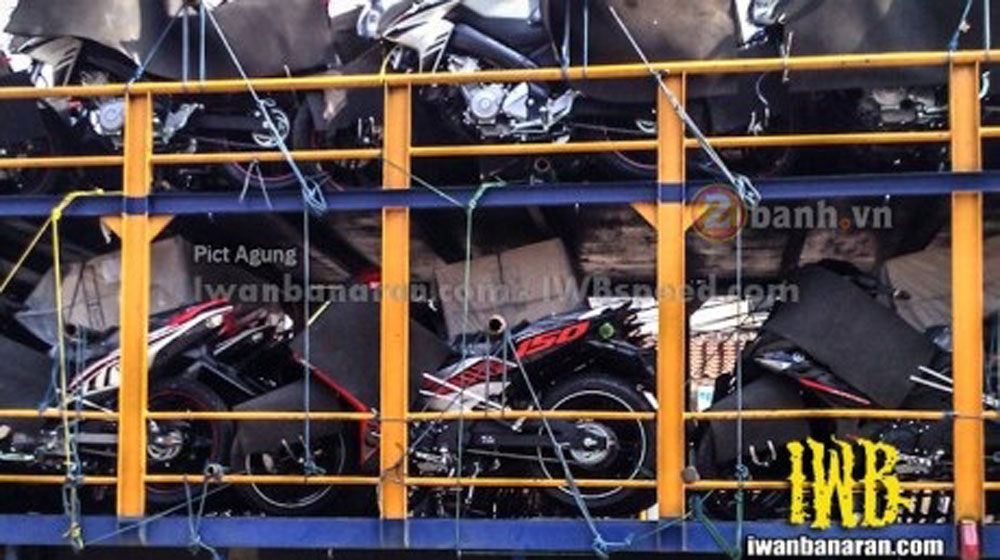 Yamaha Jupiter MX King 150 bản đặc biệt tiếp tục lộ ảnh jupiter-mx-king-150-lo-phien-ban-dac-biet-8464-1425523328-54f7c28033308.jpg