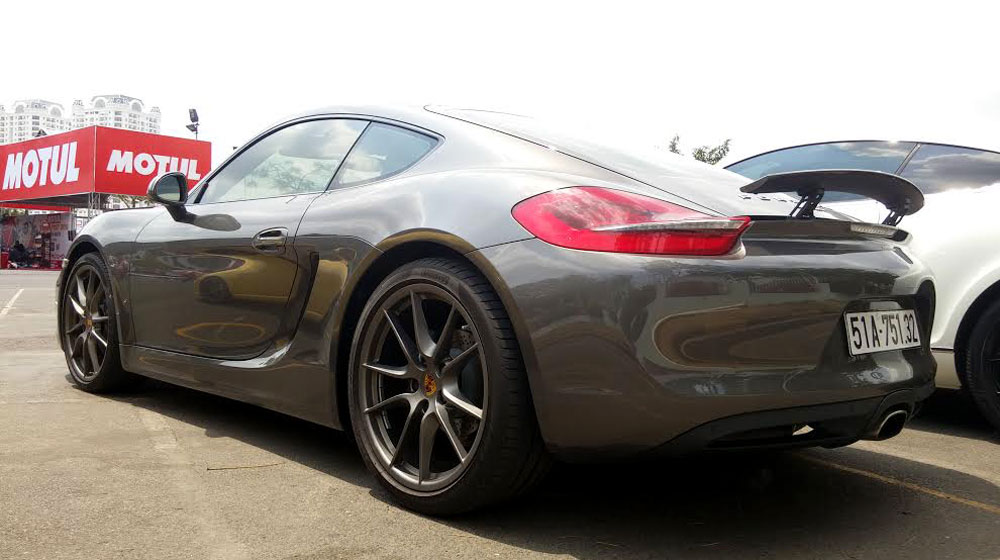 Dàn xế khủng tụ họp tại ngày khai màn Motul Stunt Fest 2015 unnamed-(2).jpg