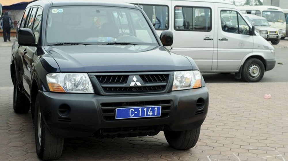 2015: Tiếp tục hạn chế mua sắm xe ôtô công xecong.jpg