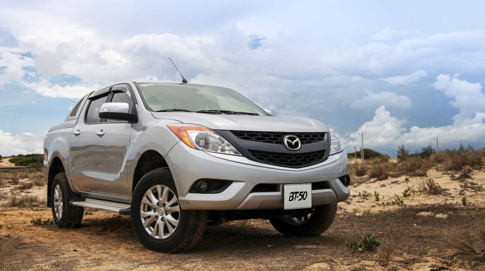 Tháng 3, mua xe Kia, Mazda được hưởng ưu đãi lớn bt50.jpg