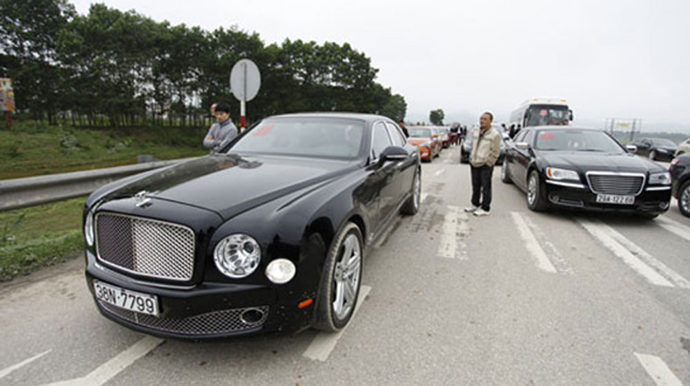 Điểm danh xe sang biển đẹp đất Hà Tĩnh images8608135_74713.jpg