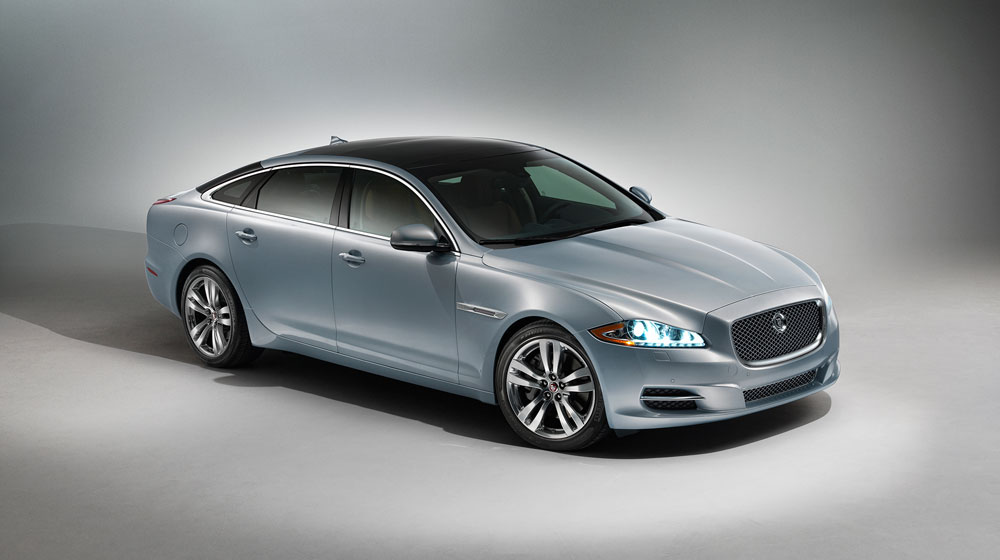 15 chiến binh “hàng khủng” cấu tạo từ nhôm 2014-jaguar-xj-three-quarters.jpg