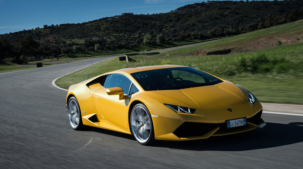 15 chiến binh “hàng khủng” cấu tạo từ nhôm 2015-lamborghini-huracan-lp-610-4-yellow-front-three-quarter-in-motion-02.jpg