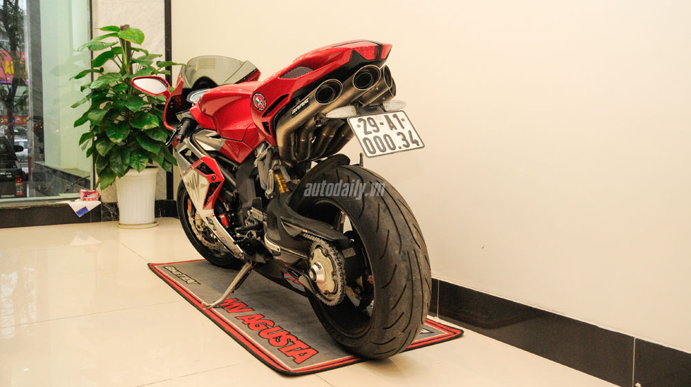 MV Agusta F4 1000R: 