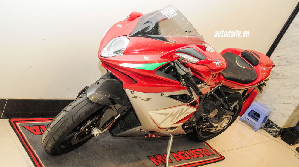 MV Agusta F4 1000R: 