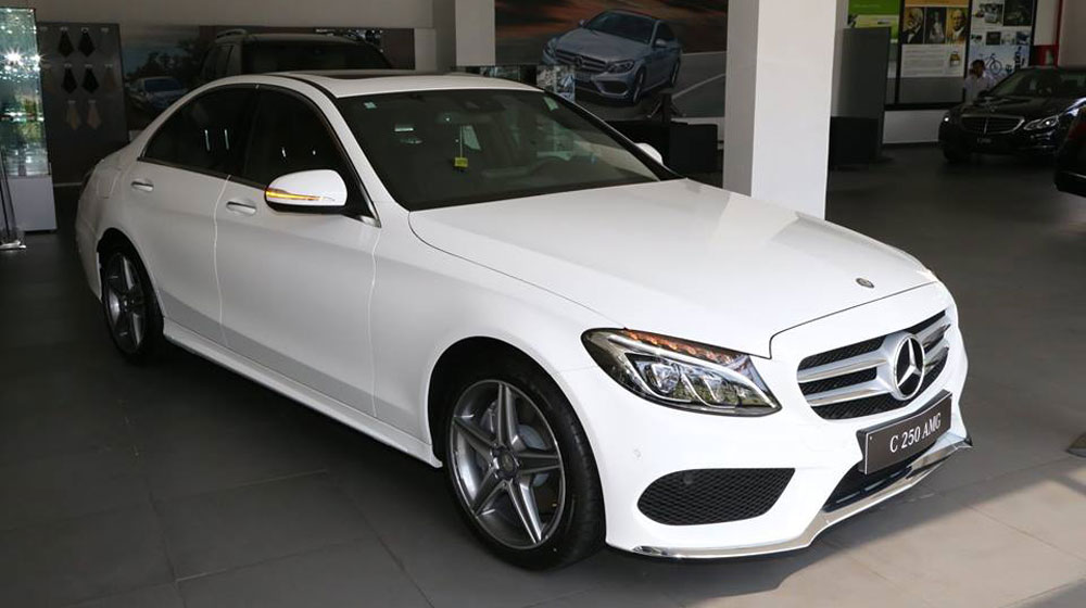 Chán siêu xe, Cường Đôla tậu Mercedes C250 AMG nội thất độc c250-amg (1).jpg