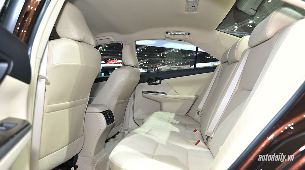 Soi Toyota Camry 2015 