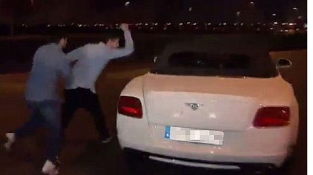 Thua trận siêu kinh điển, dàn xế khủng của sao Real bị hỏi thăm JAmMjWzn.jpg