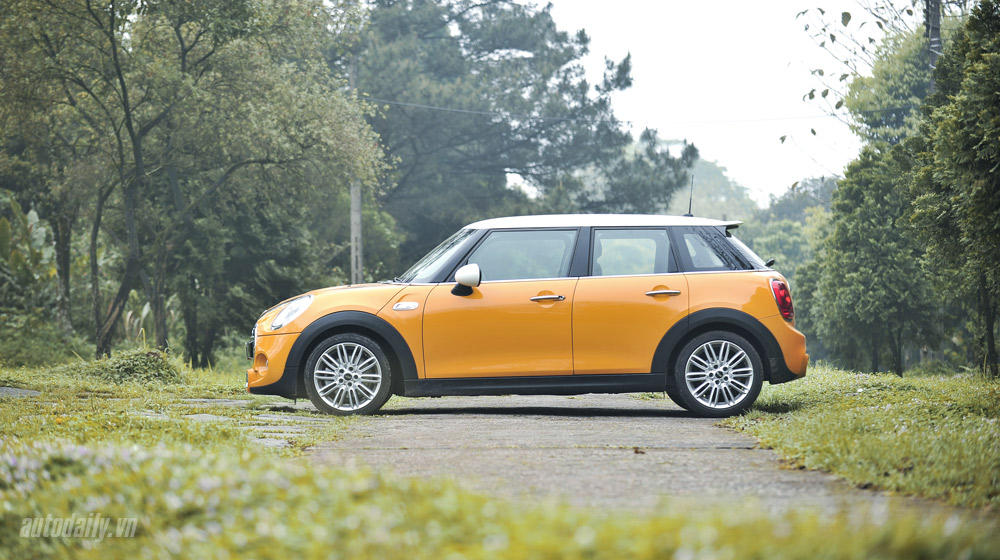 MINI Cooper S 2015: Xe nhỏ “sang chảnh” Mini Cooper S 2015 (3).jpg