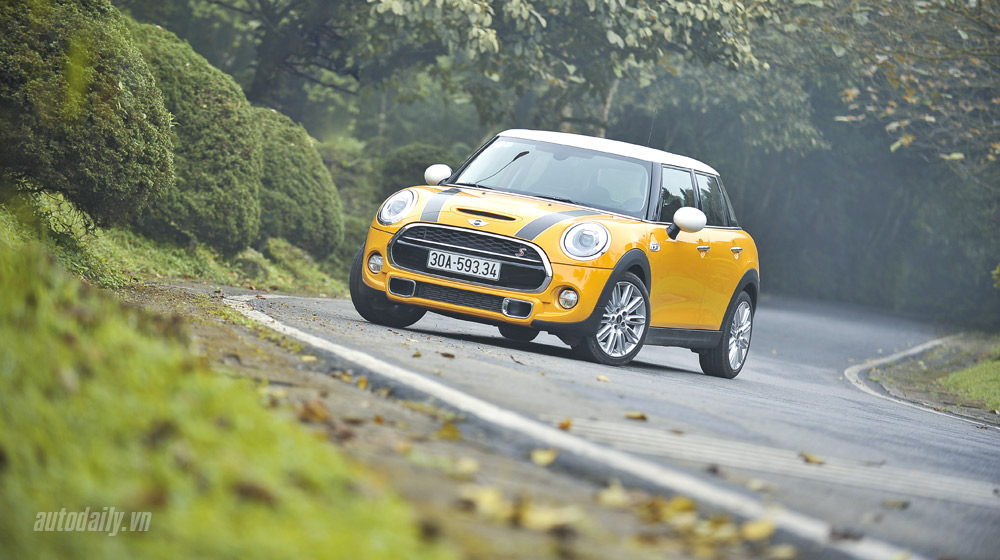 MINI Cooper S 2015: Xe nhỏ “sang chảnh” Mini Cooper S 2015 (6).jpg